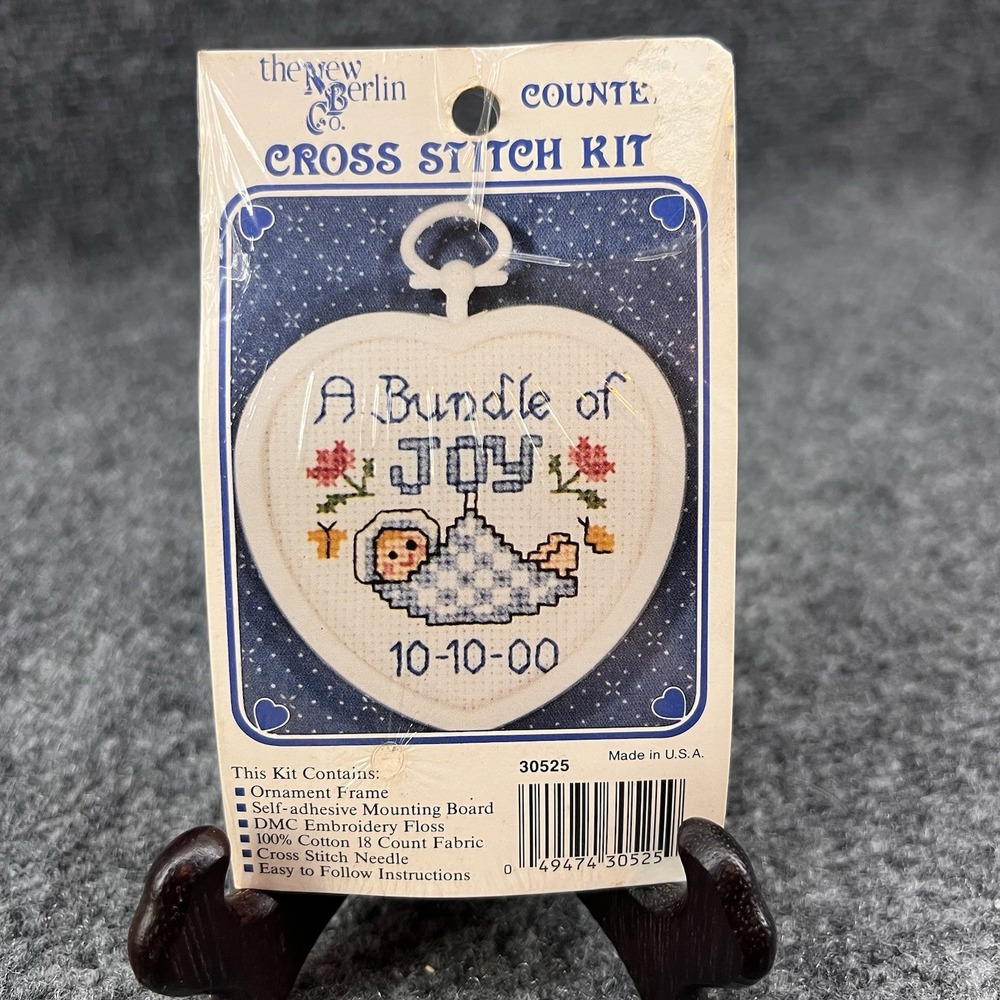 NEW The New Berlin Co Counted Cross Stitch Ornament Kit #30525 Baby Heart Frame